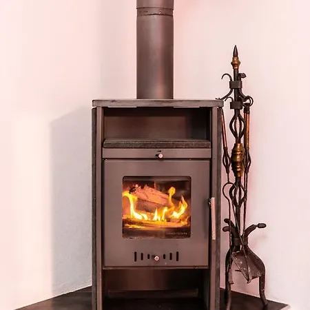 Anna Domek alpejski *