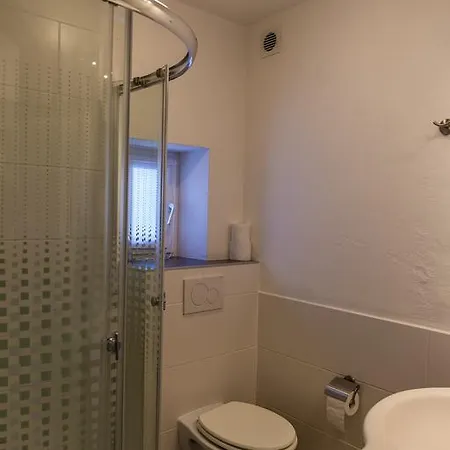 Anna Domek alpejski *