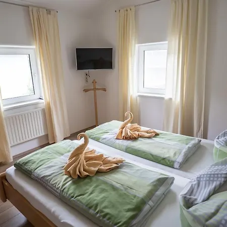 Anna Chalet *